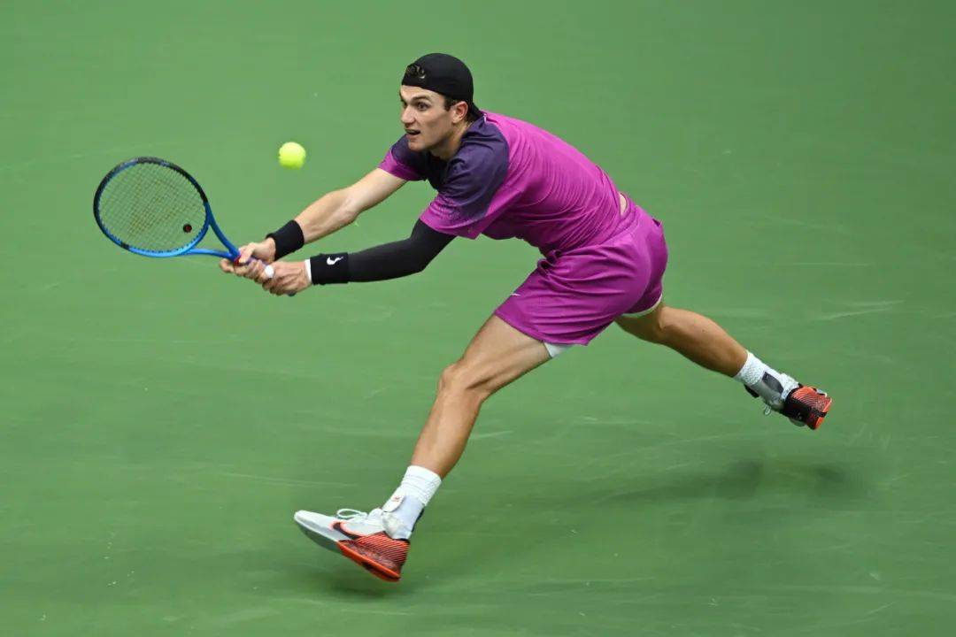 进入职业生 进入职业生