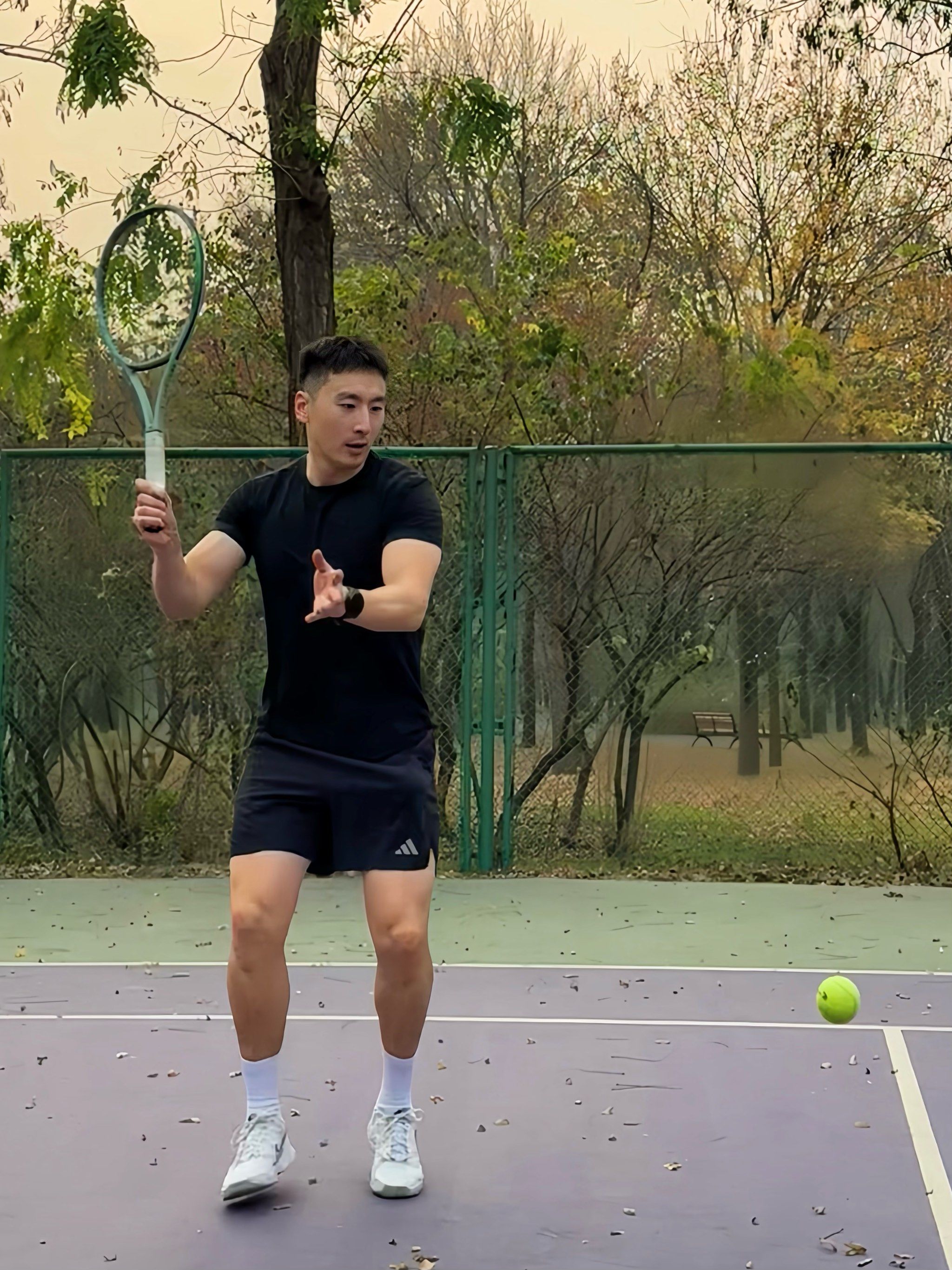 仅表现在她 仅表现在她